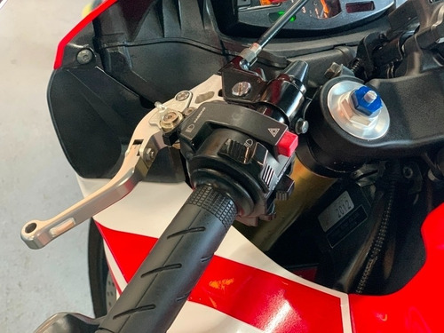 Imagem 8 de 10 de Honda Cbr 600 Rr