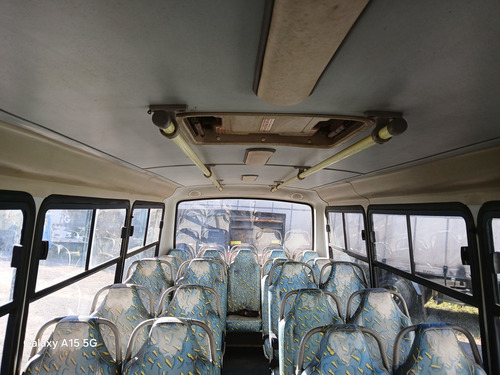 Micro Ônibus 25 Lugares