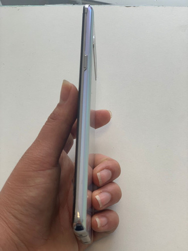 Imagen 4 de 6 de Samsung Galaxy S10 5g 256 Gb Crown Silver 8 Gb Ram