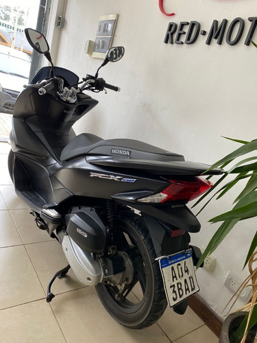 Imagen 2 de 8 de Honda Pcx 150cc Muy Cuidada !!