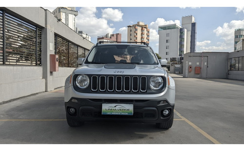 Jeep Renegade 2.0 16V TURBO DIESEL LONGITUDE 4P 4X4 AUTOMÁTICO
