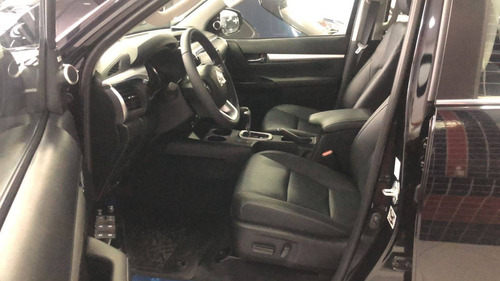 Imagem 5 de 9 de Toyota Hilux 2.8 D-4d Turbo Diesel Cd Srx 4x4 Automático