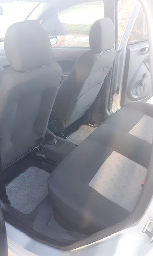 Ford Fiesta Hatch Rocan 1.0 Flex 2013