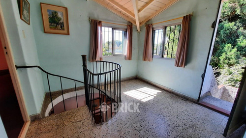 Casa Tipo Chalet Colonial En Espect Lote De 20x35.35 Mts - 707 M2 De Lote Gran Parque Arbolado