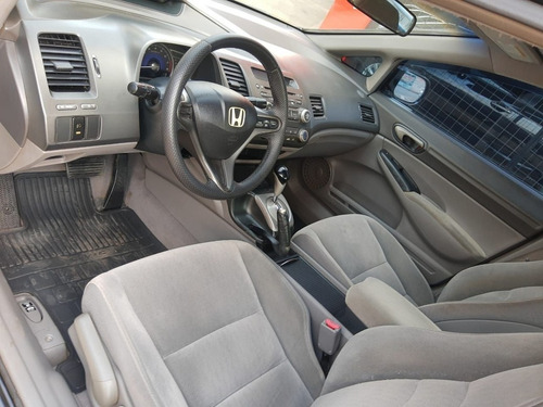 Honda Civic 1.8 Lxs Automatico