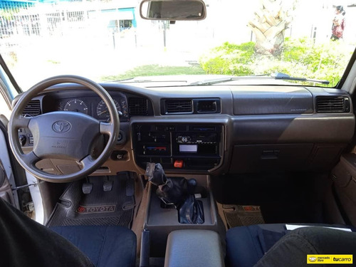 Toyota Autana Lx