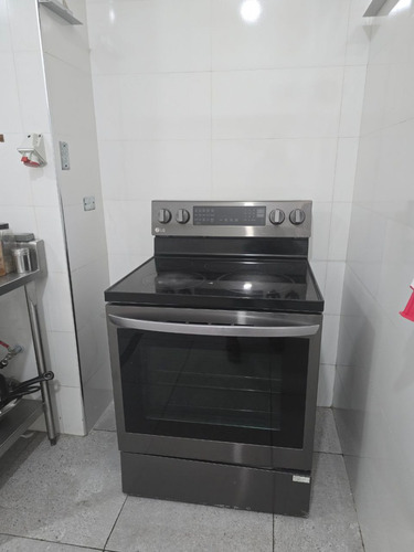 Venta Fondo De Comercio De Restaurante En Alto Prado, Listo Para Operar Con Permiso De Licores (a.v)