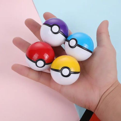 Set De 5 Pokebolas Con Figuras Y Stickers Diversión Anime