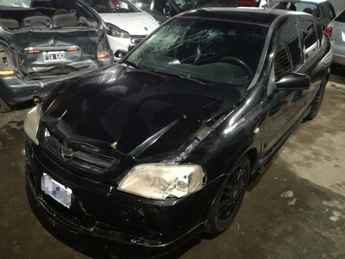 Imagen 2 de 6 de Chevrolet Asta 2.0 Gl Chocado