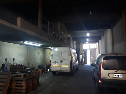 Excelente Galpón Con Vivienda. Rucci 934