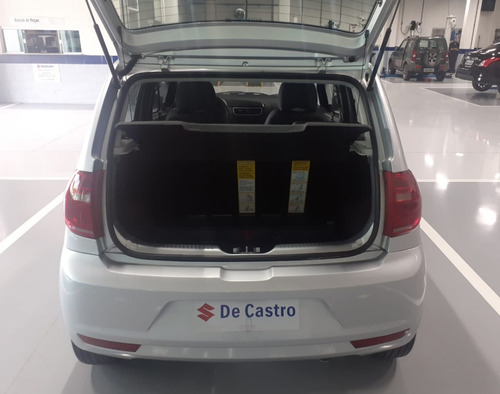 Imagem 7 de 14 de Volkswagen Fox 1.6 2011