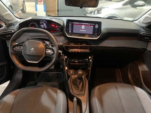Peugeot 208 1.6 Style Tiptronic