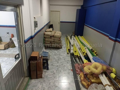 Imagen 13 de 27 de Casa Comercial Y Residencial En Catia La Mar A Pie De Calle Con Local Comercial 22-8083