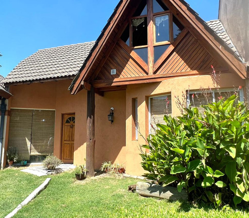 Casa 3 Ambientes En Venta En Complejo Arbolado Con Parque- Ituzaingó Norte