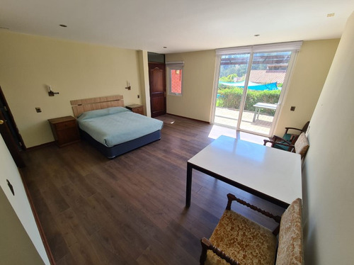 Comoda Gran Sitio 700 M2, Piscina, 3d 2b 2e Amplia Logia
