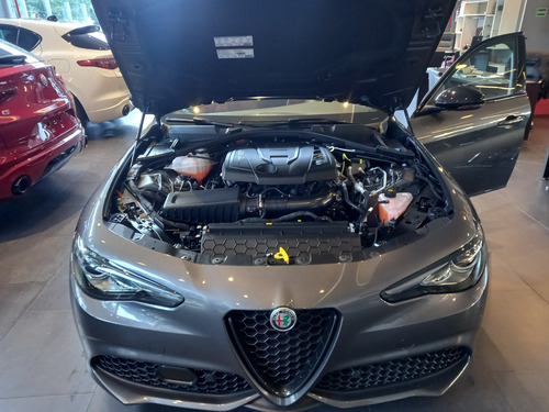 Alfa Romeo Giulia 2.0 280cv Veloce