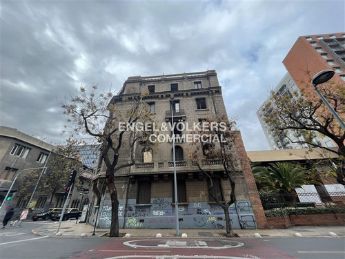 Edificio Patrimonial Para Remodelar, Barrio Bellas Artes