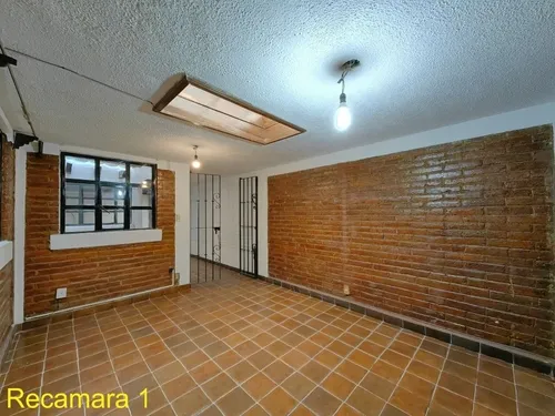 Casa Venta En Col. Bosque Del Sur / 262 M2