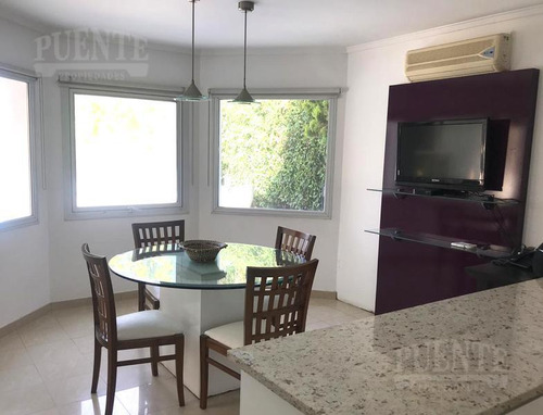 Casa En Venta En Saint Thomas - Canning