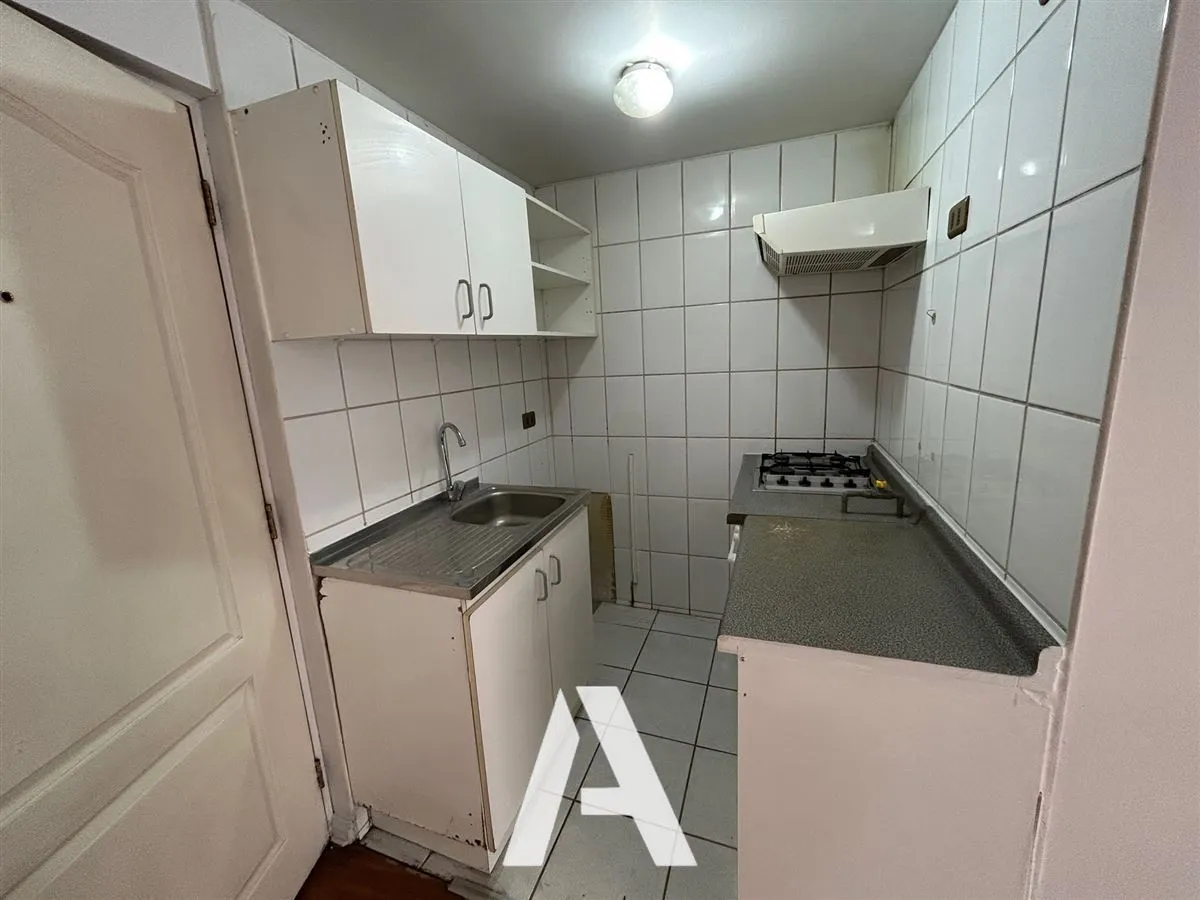 Imagen 5 de 10 de Arriendo Departamento Santiago 1dorm 1b Barrio Lastarria