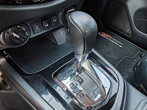 Nissan Frontier NP300 FRONTIER PRO 4X 4X4 TA