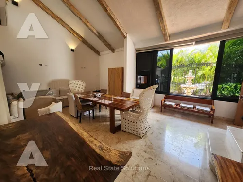 Casa En En Venta, 5 Recámaras, 3 Niveles, Piscina, Cancún