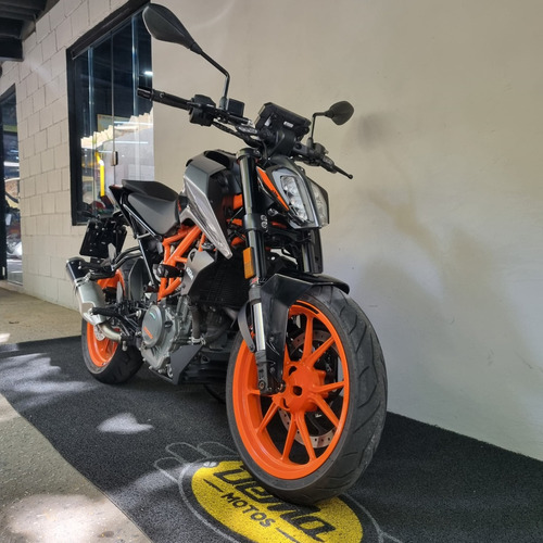 Ktm Duke 390 - 2023 - 8 Mil Km