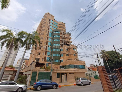 Apartamento En Venta En La Urb. La Soledad Las Delicias Zona Norte Maracay 24-25246 Holder 