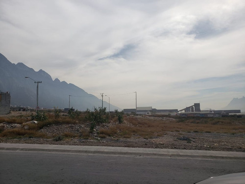 Imagen 4 de 9 de Terreno Industrial En Venta En Santa Catarina