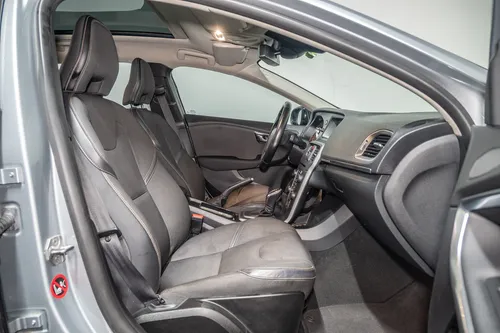 Volvo V40 2.5 T5 Cross Country Awd