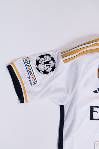 Playera Autografiada Por Jude Bellingham Rm Con Certificado