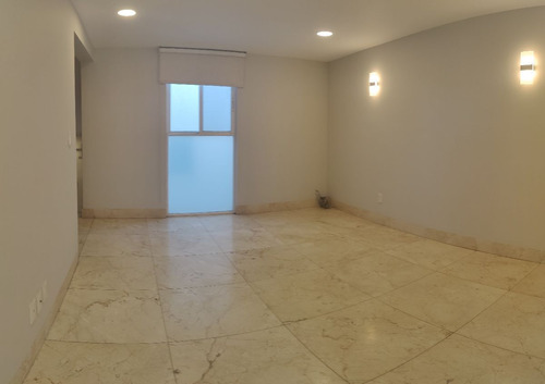 Se Vende O Se Renta Casa Con 7 Recámaras Remodelada En Tecamachalco (v)