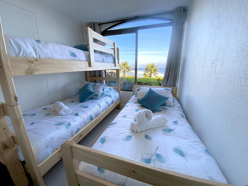Imagen 19 de 30 de Puerto Velero Primer Piso Primera Línea Al Lado De La Playa!