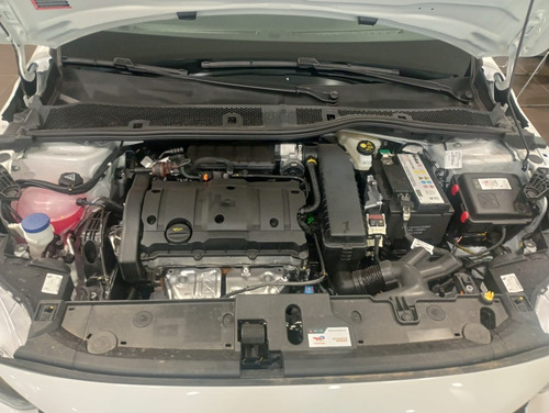 Peugeot 208 1.6 Allure At