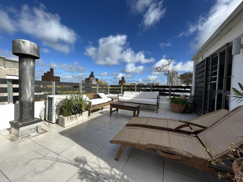Imagen 20 de 22 de Venta Casa 2 Dormitorios Estar Y Azotea Transitable En Palermo Límite Con Barrio Sur