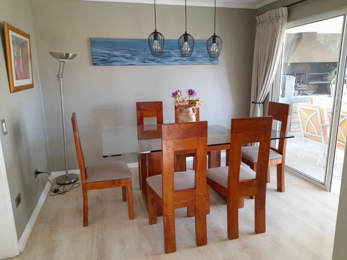 Venta Amplia Y Luminosa Casa Con Piscina Y Quincho Altomacul