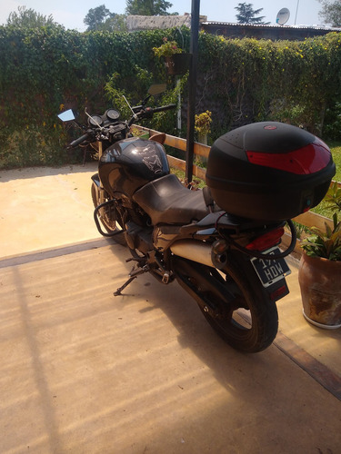 Imagen 2 de 10 de Jawa 350 Ruta 40