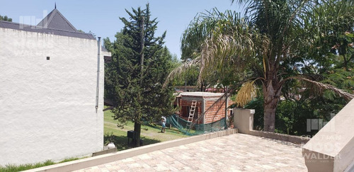 Casa En Venta - Week End