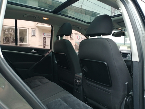 Volkswagen Tiguan Gasolina Full Techo