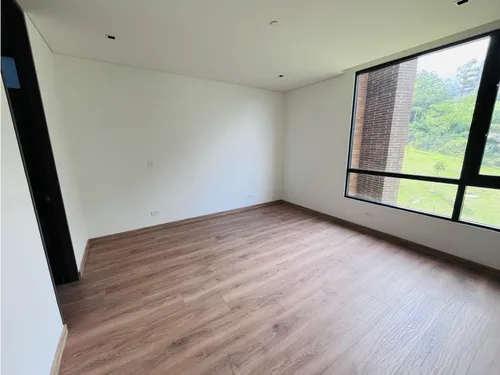 120m2 Apartamento En El Poblado