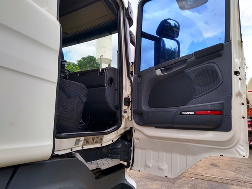 Imagem 9 de 15 de Scania R 440