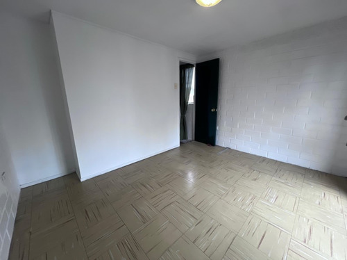 En Arriendo Casa Con Excelente Ubicación. 2d-1b. La Islita