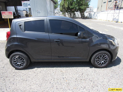 Imagen 4 de 11 de Chevrolet Spark