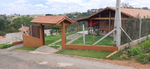 1.000 M², Chácara 04 Dormitórios, Edicula E Churrasqueira !!