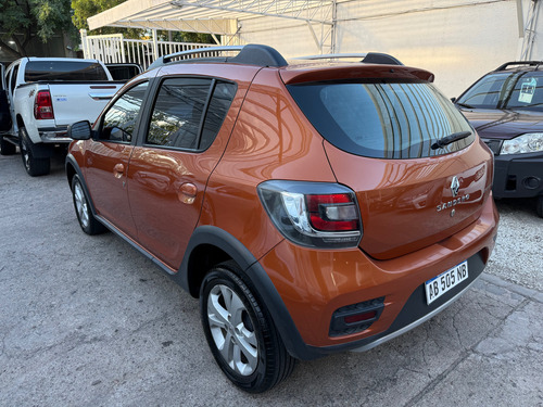 Renault Sandero Stepway 1.6 Dynamique 105cv