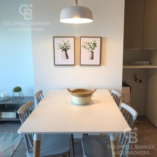 Imagen 7 de 14 de Apartamento De 2 Dormitorios En Venta En Centro Equipado