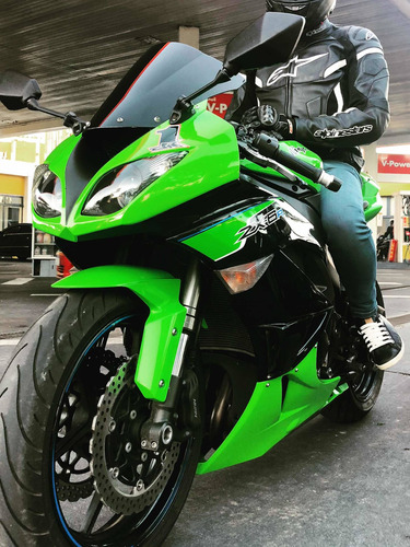 Kawasaki Zx6r