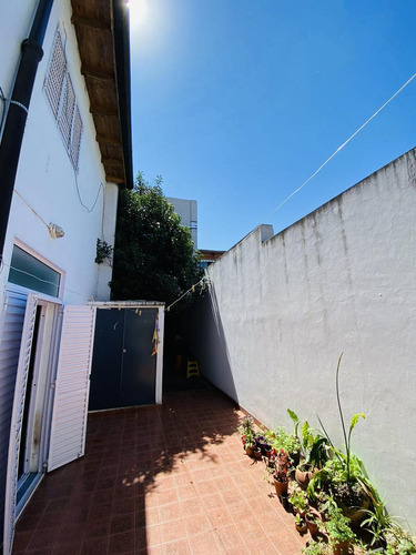 Venta De Casa En Pasaje Puerto Belgrano 125 Bis