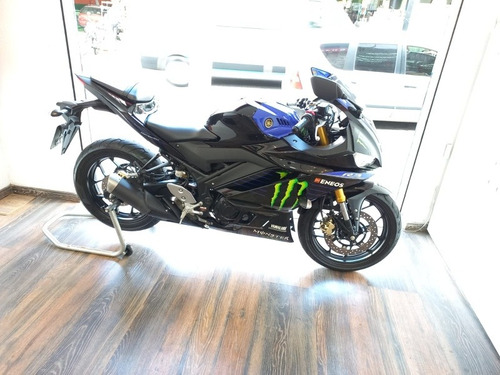 Imagem 9 de 15 de Yamaha Yzf R3 Monster