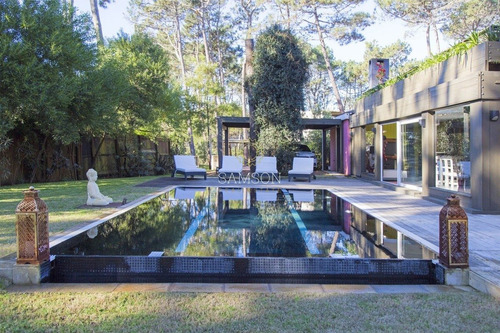 Laguna Blanca Casa De 4 Dormitorio En Venta Manantiales Punta Del Este- Ref: 74